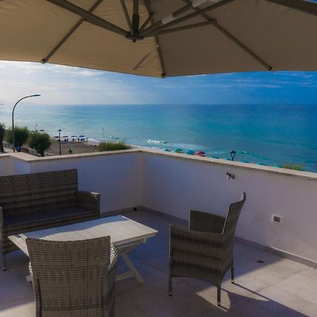 Piccolo Hotel Terracina Bagian luar foto