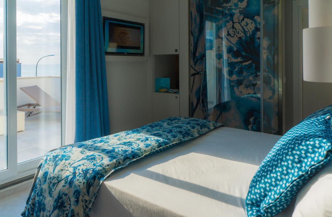 Piccolo Hotel Terracina Bagian luar foto