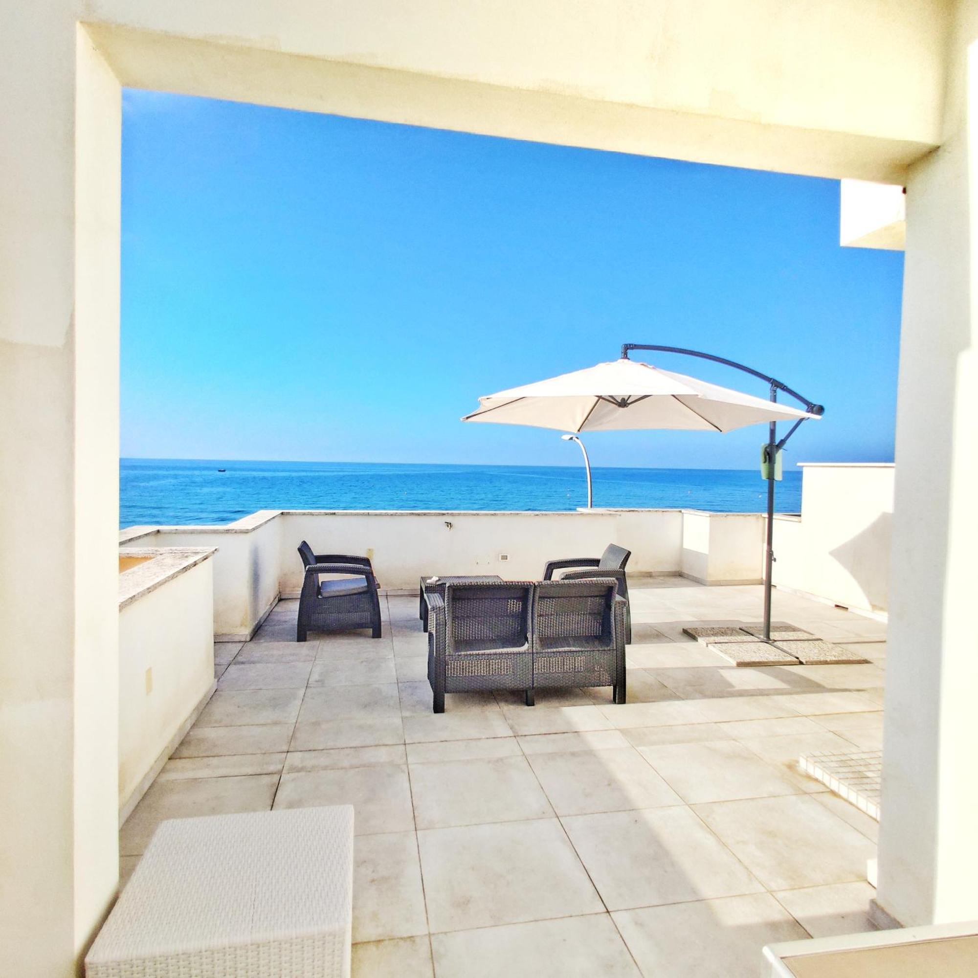 Piccolo Hotel Terracina Bagian luar foto