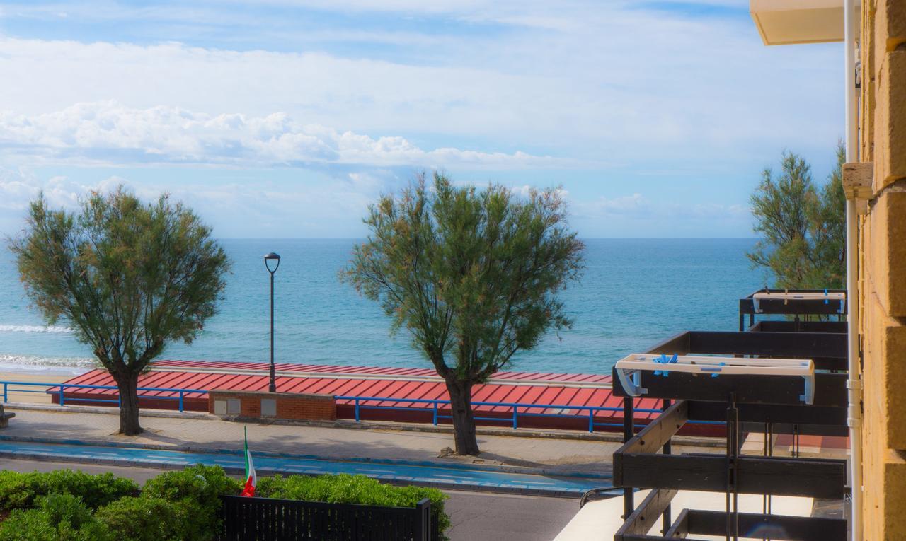 Piccolo Hotel Terracina Bagian luar foto